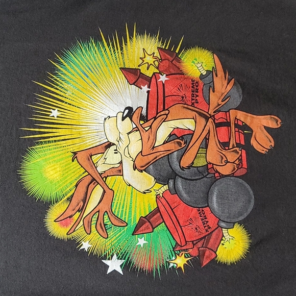 LOONEY TUNES TEE SHORT SLEEVE CREWNECK TSHIRT WILE E COYOTE BOXY LARGE MENS TOP - Picture 9 of 14